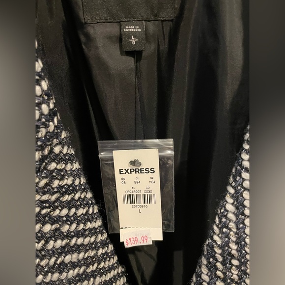Express Blazer - Picture 2 of 5
